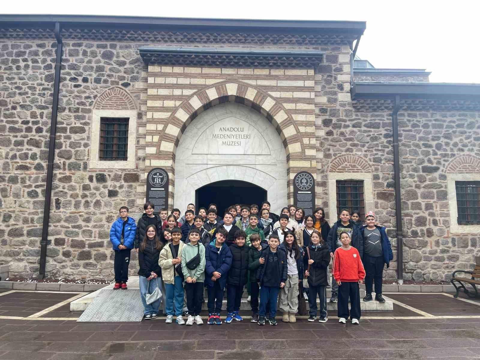 GKV’li minik kaşiflerden başkent çıkarması